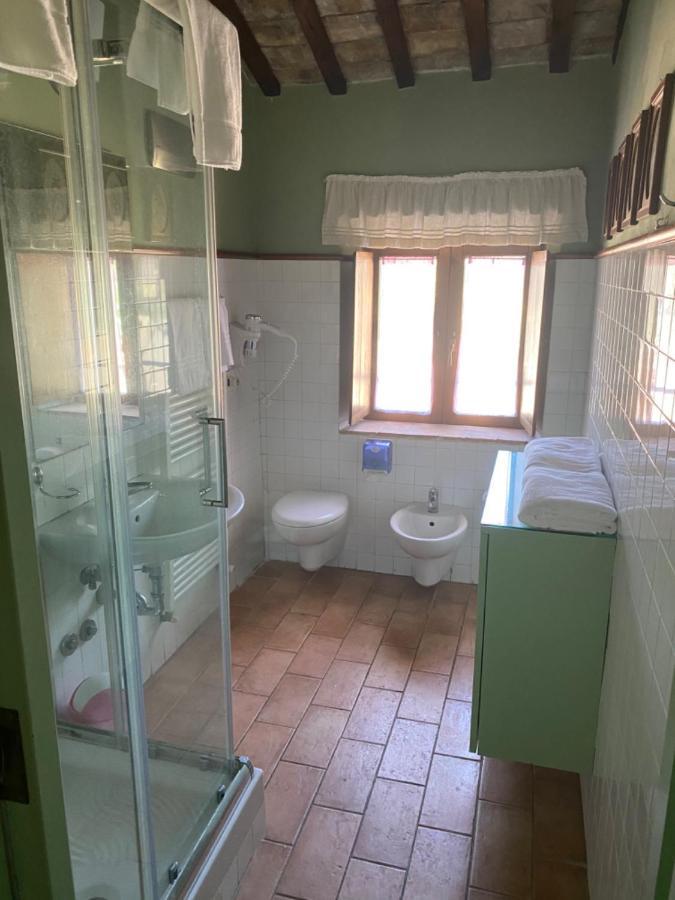 Locanda Del Tavolo Matto Потенца-Пичена Экстерьер фото