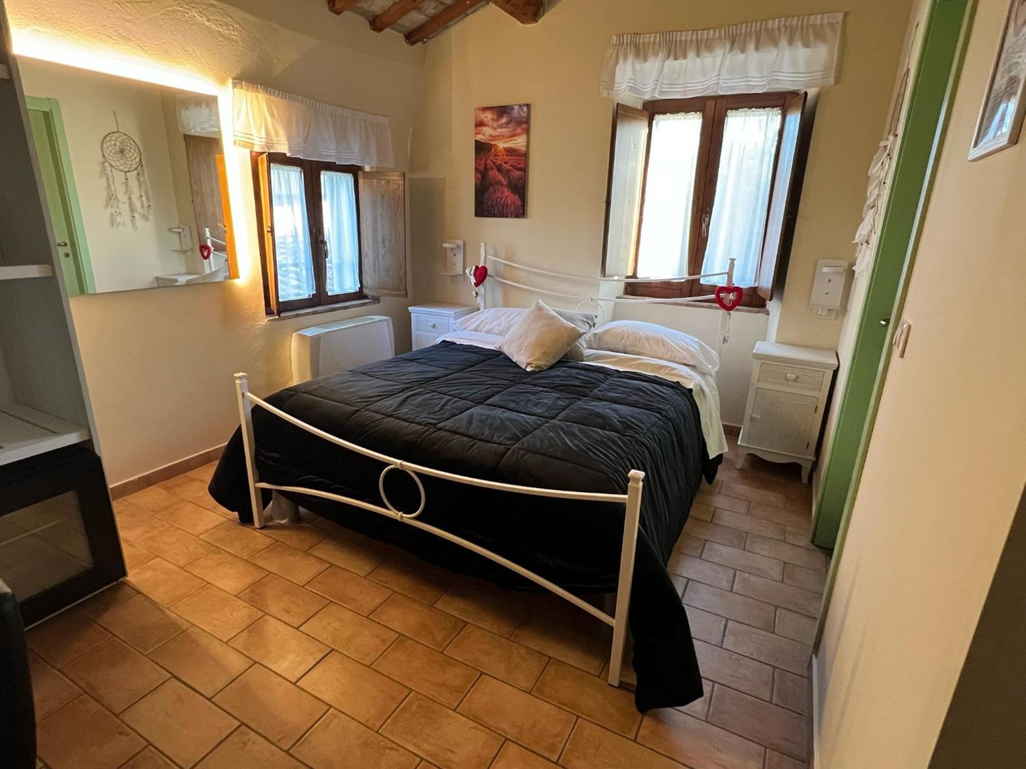 Locanda Del Tavolo Matto Потенца-Пичена Экстерьер фото