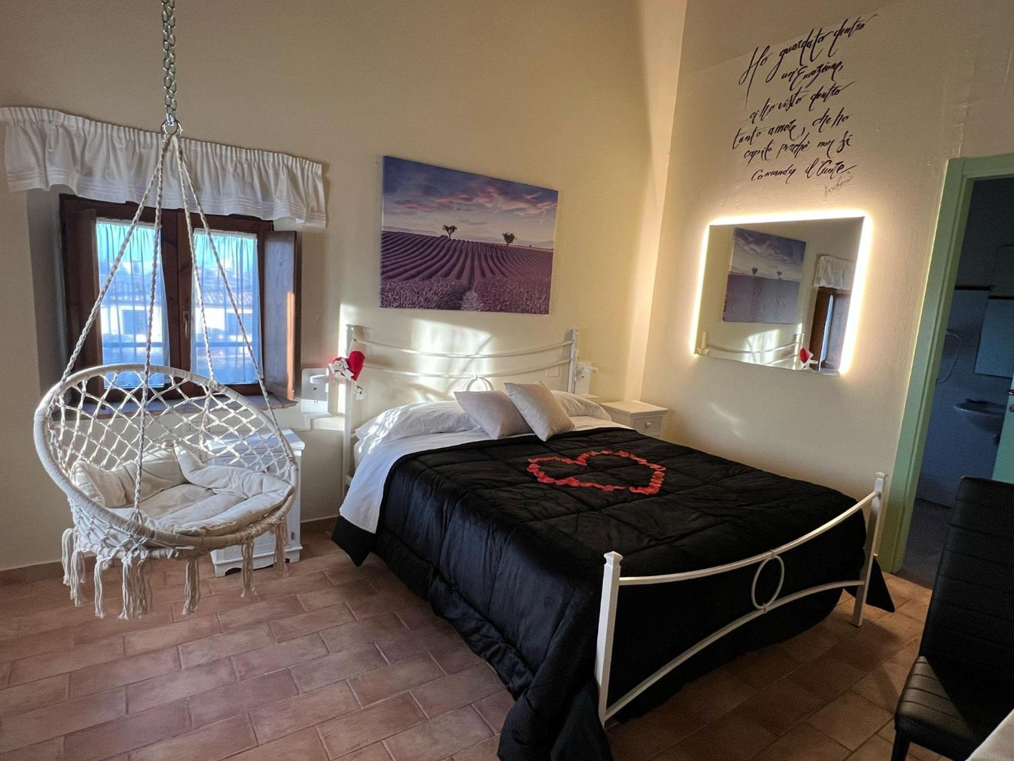 Locanda Del Tavolo Matto Потенца-Пичена Экстерьер фото